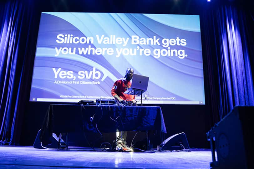 DJ
