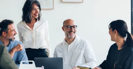 Embedded Payments blog 2ΓÇö Teaser Large