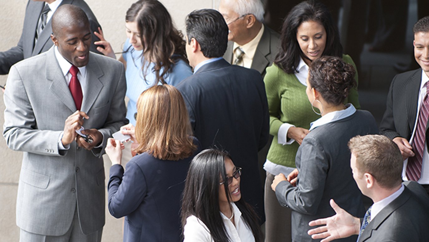 founders attract investors@ 2 x
