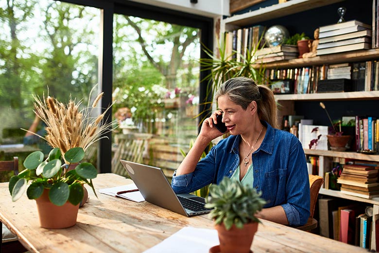 Working From Home Office 780 x 520