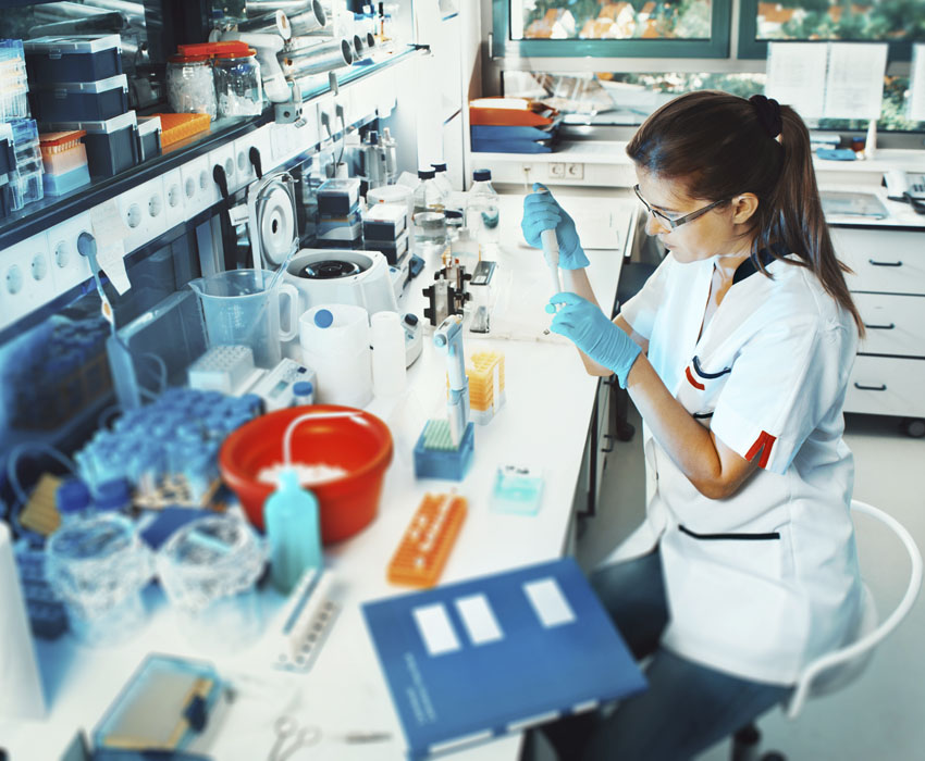 Public Policy Update scientist works in the lab