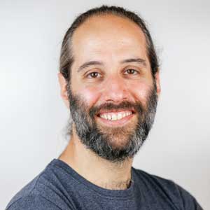 Guy Podjarney Snyk Headshot 300x300 new